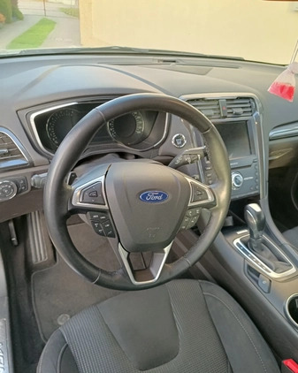 Ford Mondeo cena 61900 przebieg: 151000, rok produkcji 2019 z Jarosław małe 529